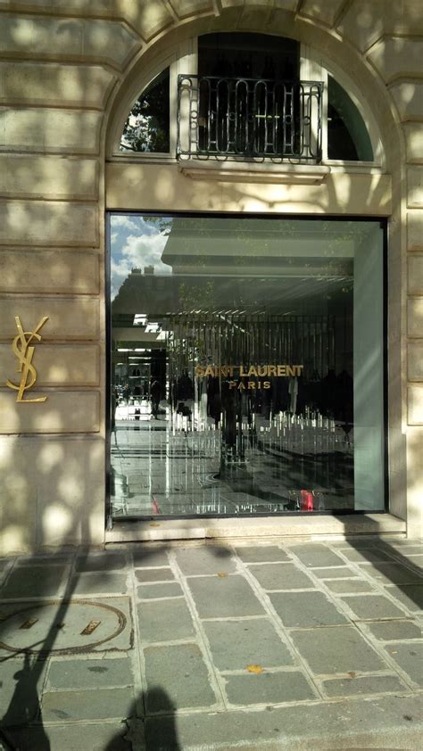 numero 6 ysl saint sulpice|6 place saint sulpice.